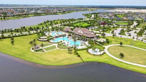 660 Hookline Circle Loxahatchee FL 33470