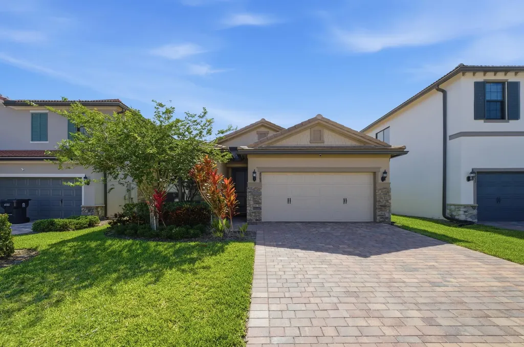 4763 Roldan Court Lake Worth FL 33467