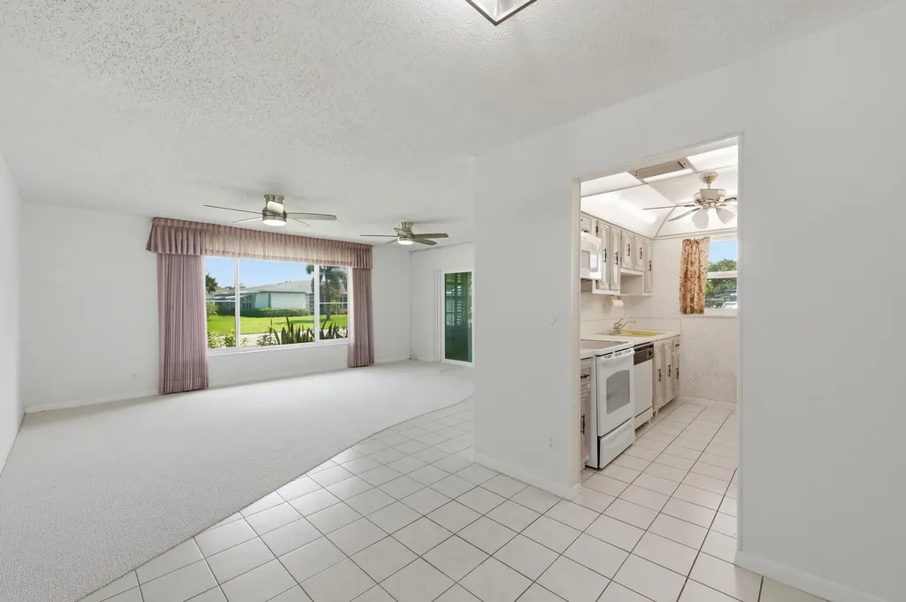 875 North Drive Delray Beach FL 33445