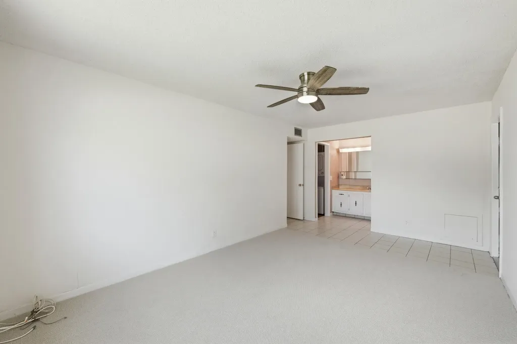 875 North Drive Delray Beach FL 33445