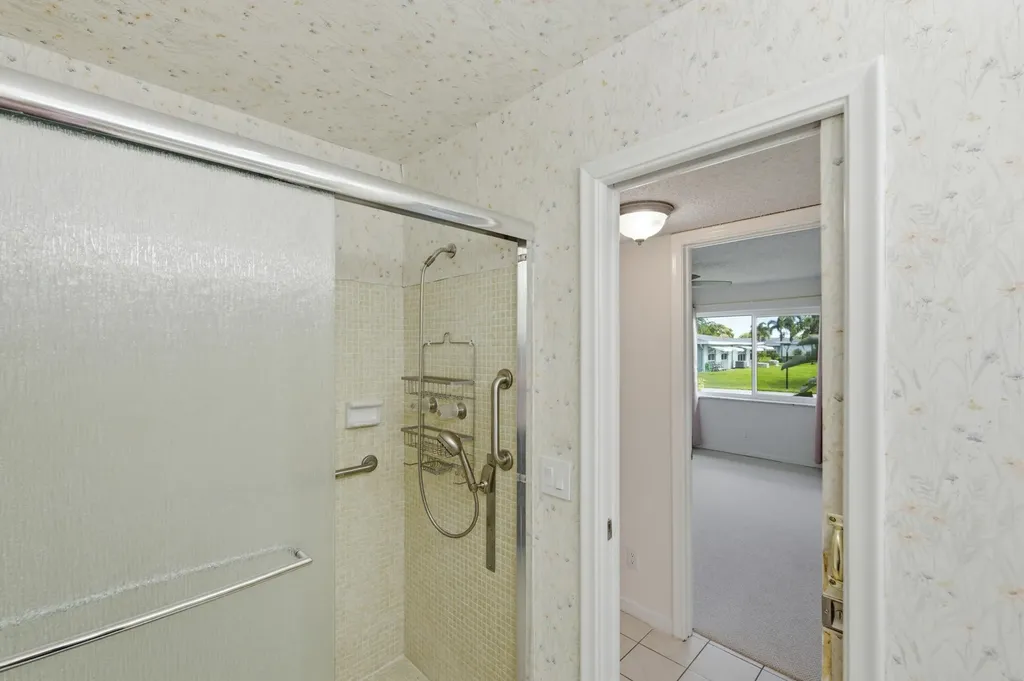 875 North Drive Delray Beach FL 33445