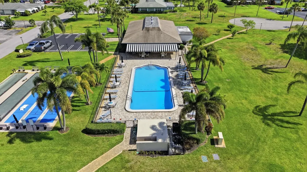 875 North Drive Delray Beach FL 33445