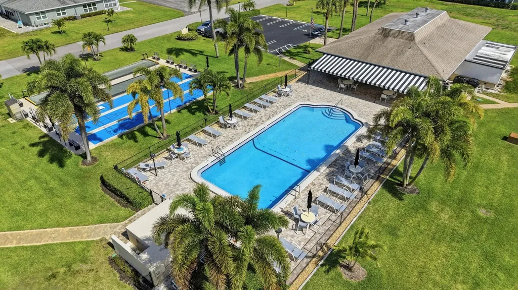 875 North Drive Delray Beach FL 33445