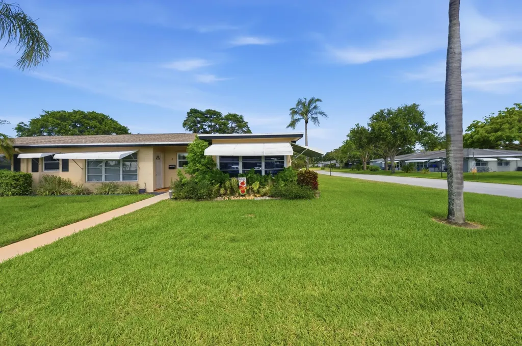 875 North Drive Delray Beach FL 33445