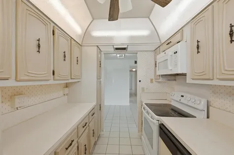 875 North Drive Delray Beach FL 33445