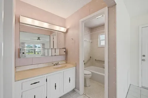 875 North Drive Delray Beach FL 33445