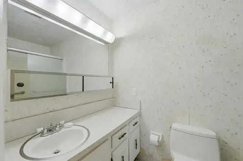875 North Drive Delray Beach FL 33445