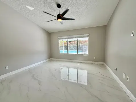 6325 6th Street Vero Beach FL 32968