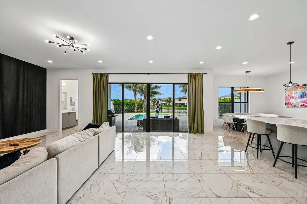 8116 Laurel Falls Drive Boca Raton FL 33496