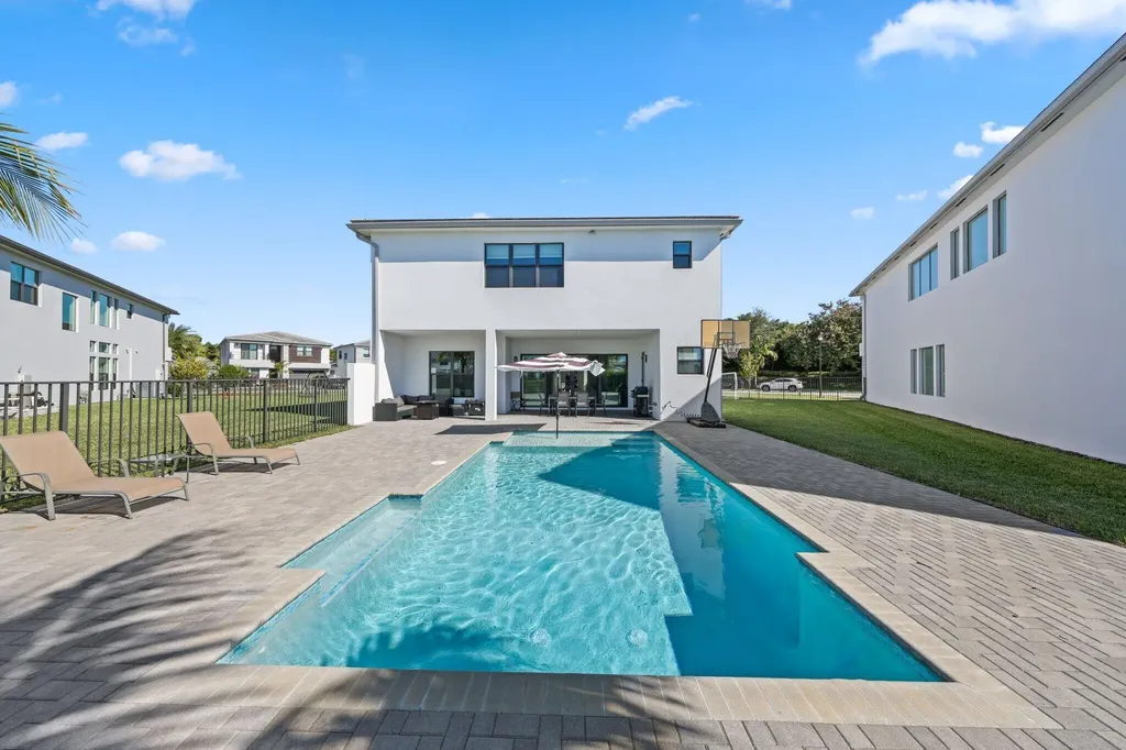 8116 Laurel Falls Drive Boca Raton FL 33496