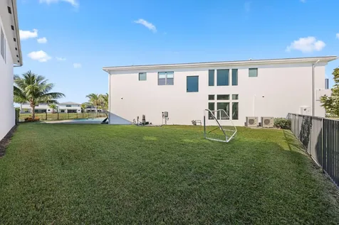 8116 Laurel Falls Drive Boca Raton FL 33496