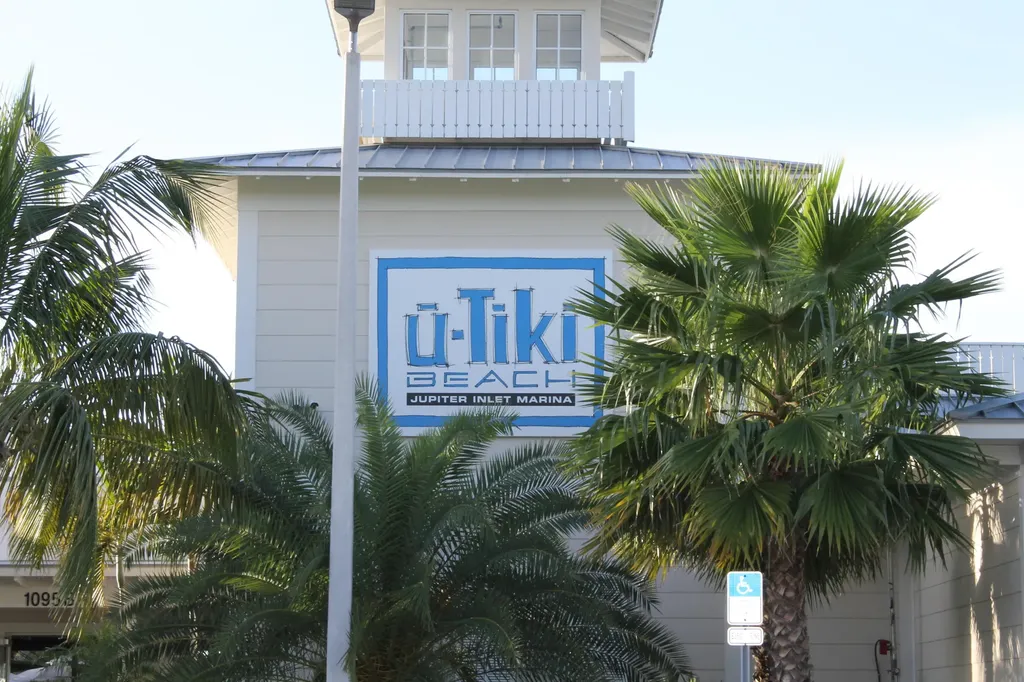 1120 Ocean Dunes Circle Jupiter FL 33477