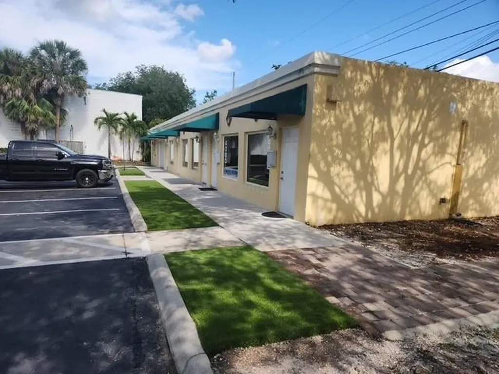 4078 W Broward Boulevard Plantation FL 33317