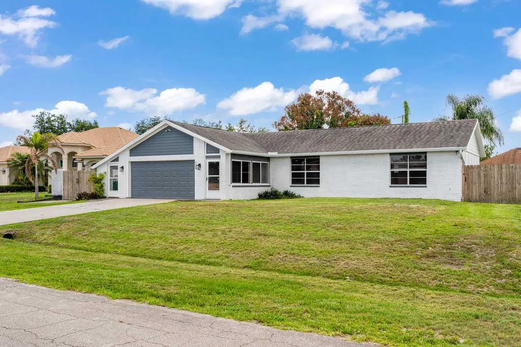 120 SW Austin Court Port St Lucie FL 34953