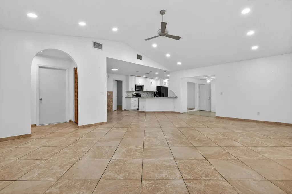120 SW Austin Court Port St Lucie FL 34953