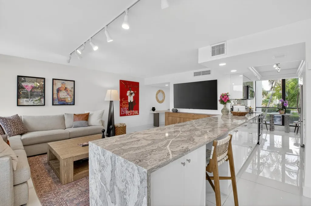 804 Bridgewood Place Boca Raton FL 33434