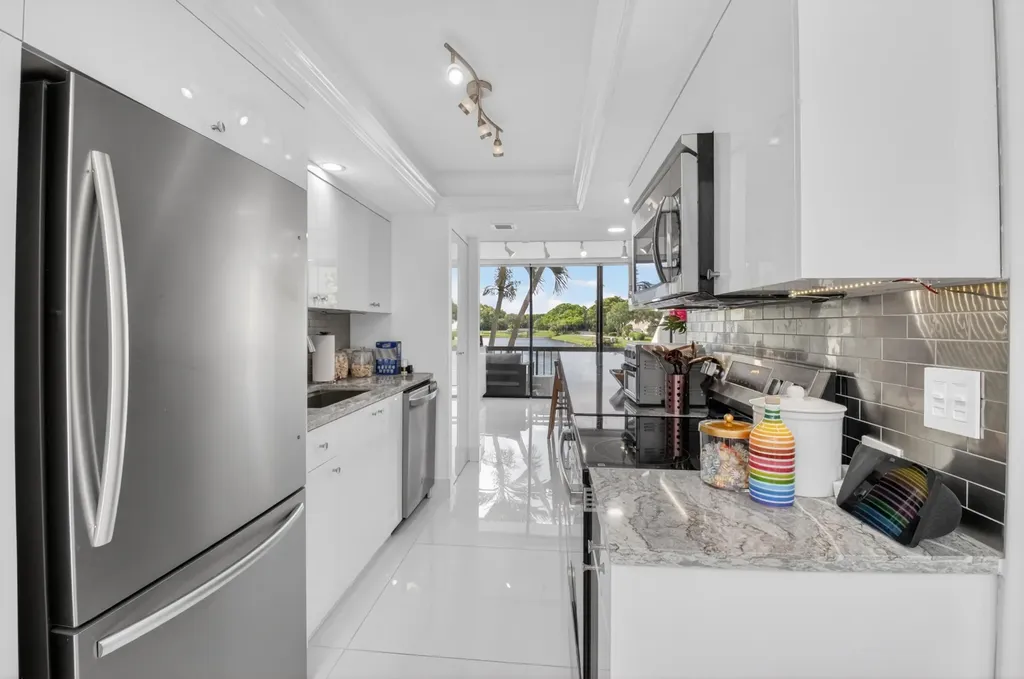 804 Bridgewood Place Boca Raton FL 33434
