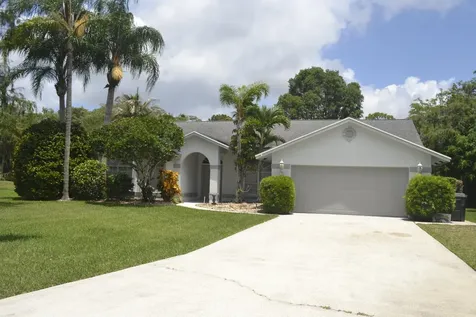 1104 Raintree Lane Wellington FL 33414