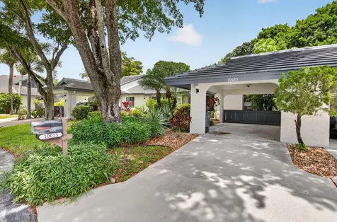 10015 Hickorywood Place Boynton Beach FL 33437