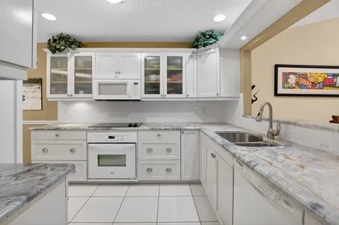 10015 Hickorywood Place Boynton Beach FL 33437