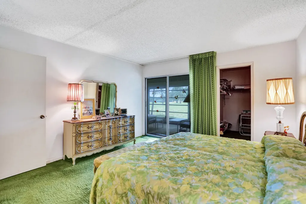 2049 Lyndhurst Deerfield Beach FL 33442