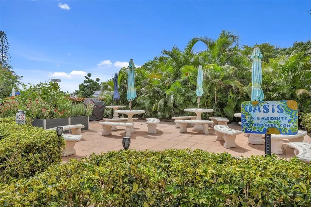 2049 Lyndhurst Deerfield Beach FL 33442