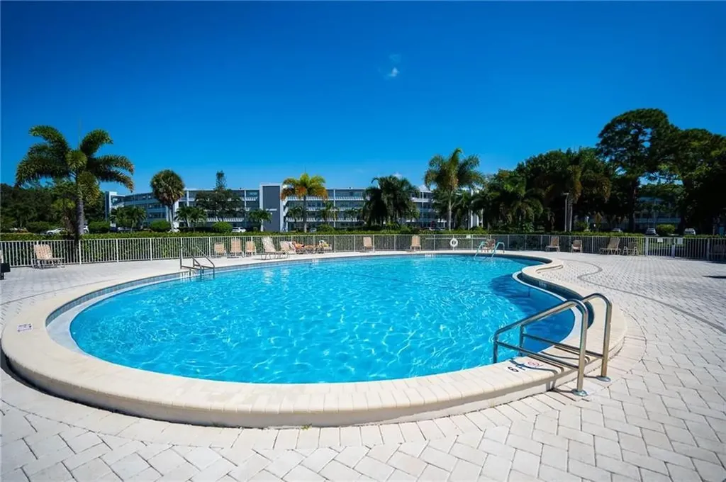 2049 Lyndhurst Deerfield Beach FL 33442