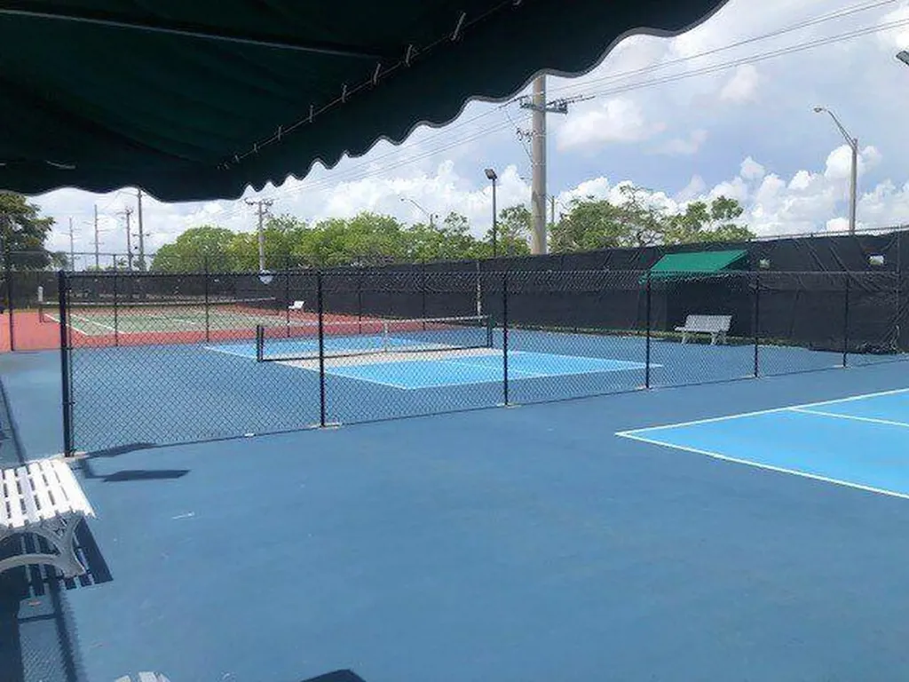 2049 Lyndhurst Deerfield Beach FL 33442