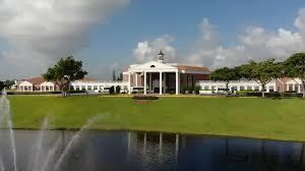 2049 Lyndhurst Deerfield Beach FL 33442