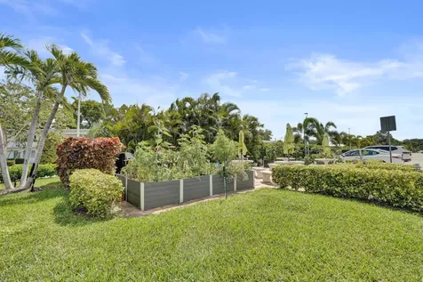 2049 Lyndhurst Deerfield Beach FL 33442