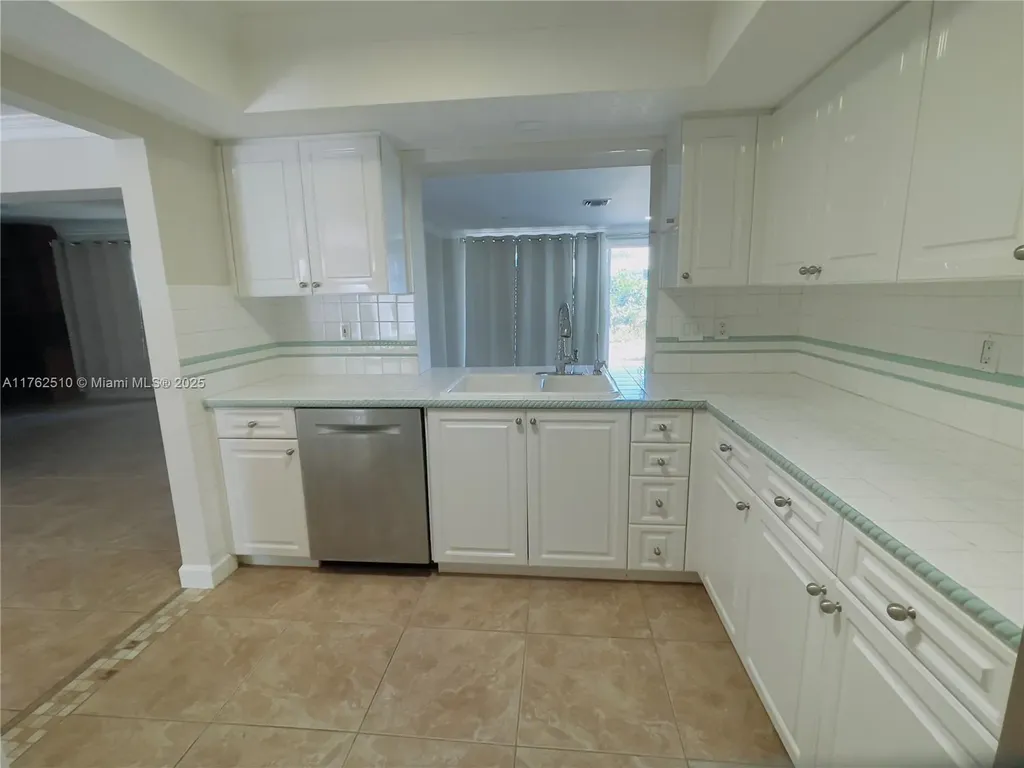 349 NE 31st Street Boca Raton FL 33431