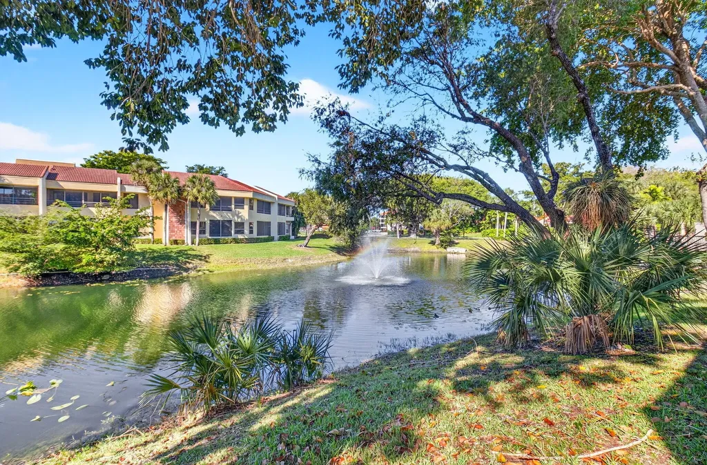 7484 La Paz Boulevard Boca Raton FL 33433