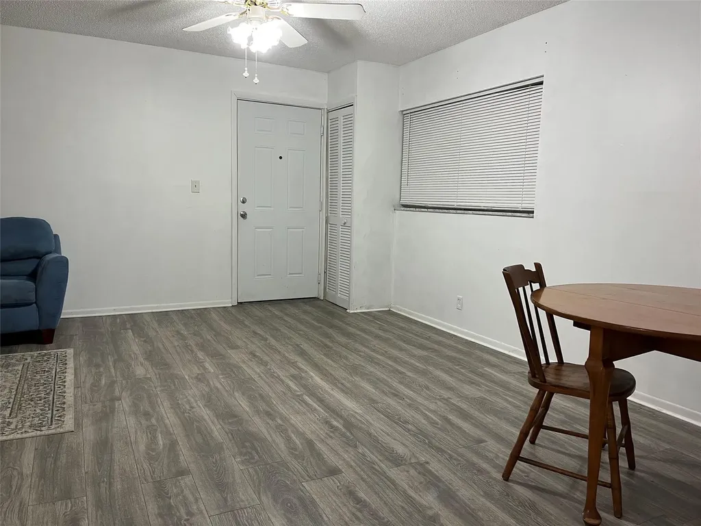 4135 NW 88th Avenue Coral Springs FL 33065