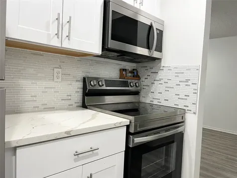 4135 NW 88th Avenue Coral Springs FL 33065