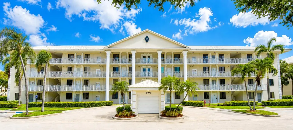 6193 Balboa Circle Boca Raton FL 33433