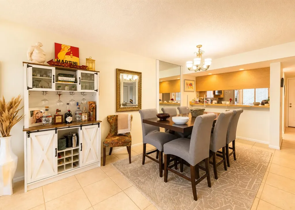 6193 Balboa Circle Boca Raton FL 33433