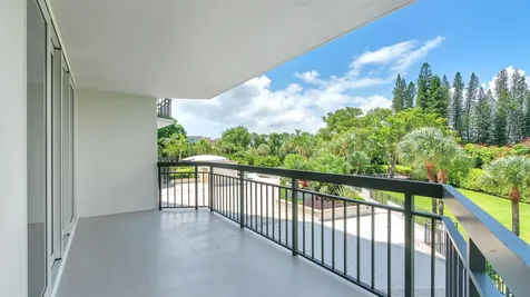 901 E Camino Real Boca Raton FL 33432