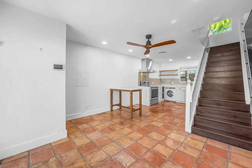 1612 SE 2nd Street Fort Lauderdale FL 33301