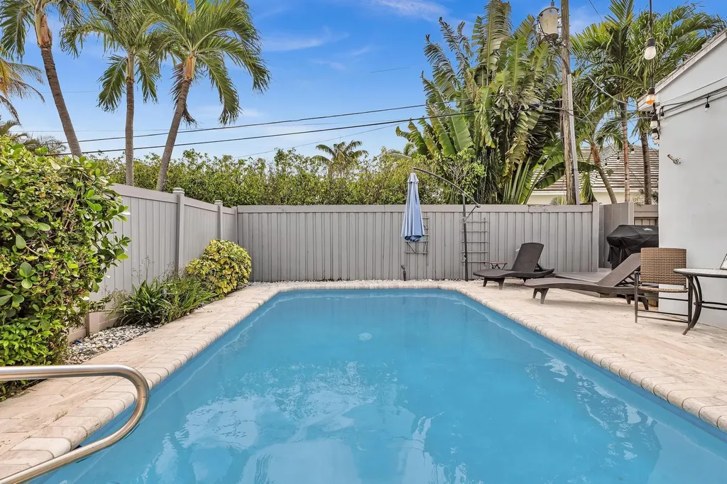 746 NE 16th Terrace Fort Lauderdale FL 33304