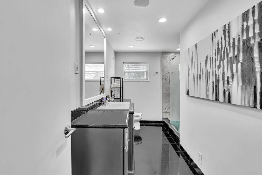 746 NE 16th Terrace Fort Lauderdale FL 33304