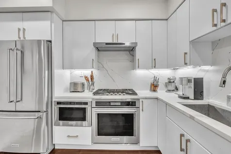 746 NE 16th Terrace Fort Lauderdale FL 33304