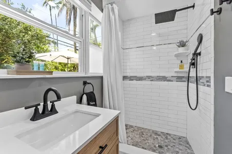 1627 NE 17th Avenue Fort Lauderdale FL 33305