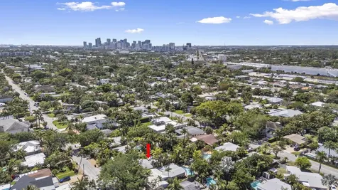 1627 NE 17th Avenue Fort Lauderdale FL 33305