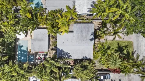 1627 NE 17th Avenue Fort Lauderdale FL 33305