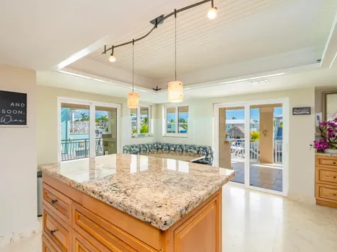 397 Laguna Avenue Key Largo FL 33037