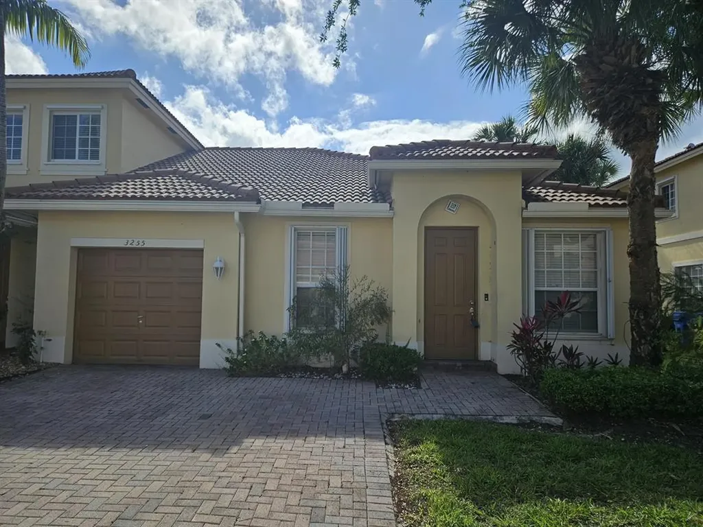 3255 NW 31st Terrace Oakland Park FL 33309