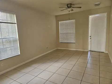 3255 NW 31st Terrace Oakland Park FL 33309