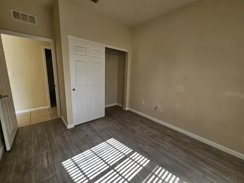 3255 NW 31st Terrace Oakland Park FL 33309