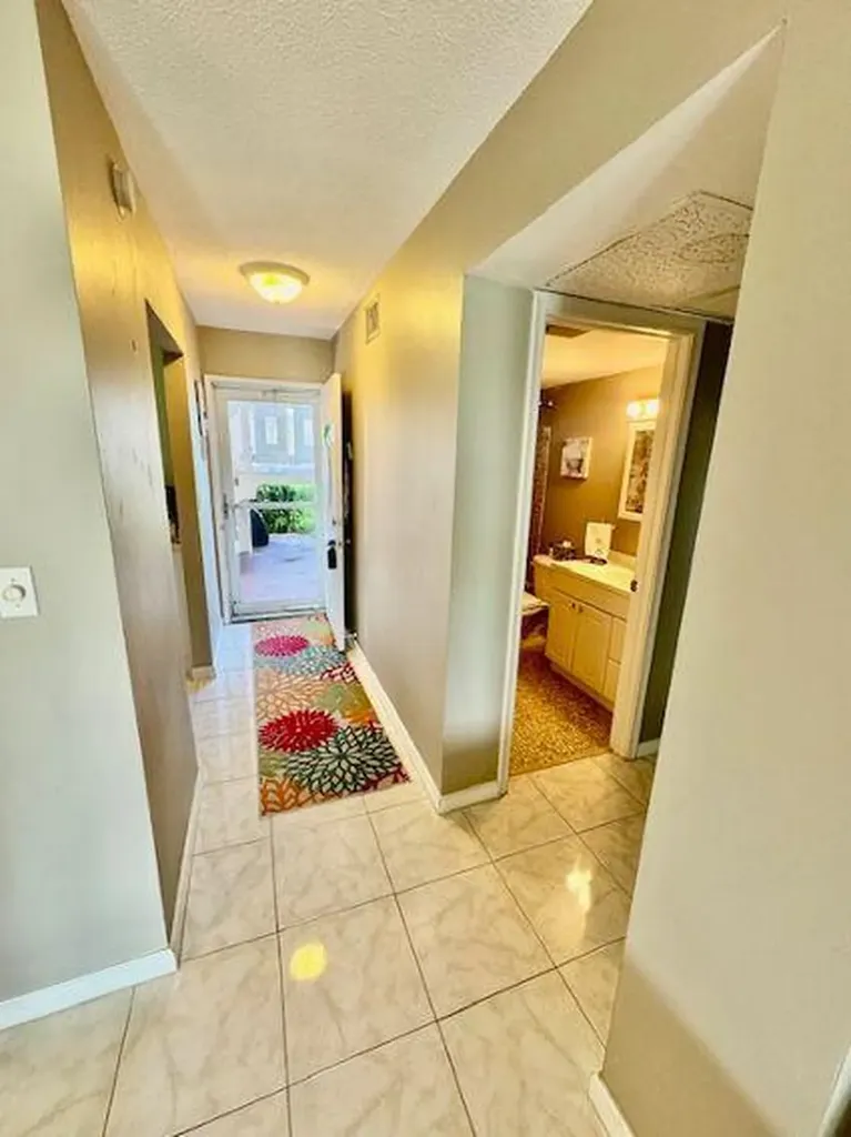 2615 Garden Drive S Lake Worth FL 33461