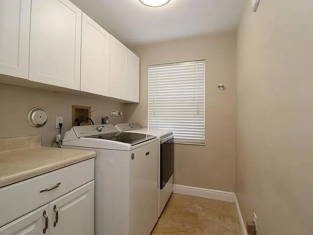 6401 W Sedgewyck Circle W Davie FL 33331